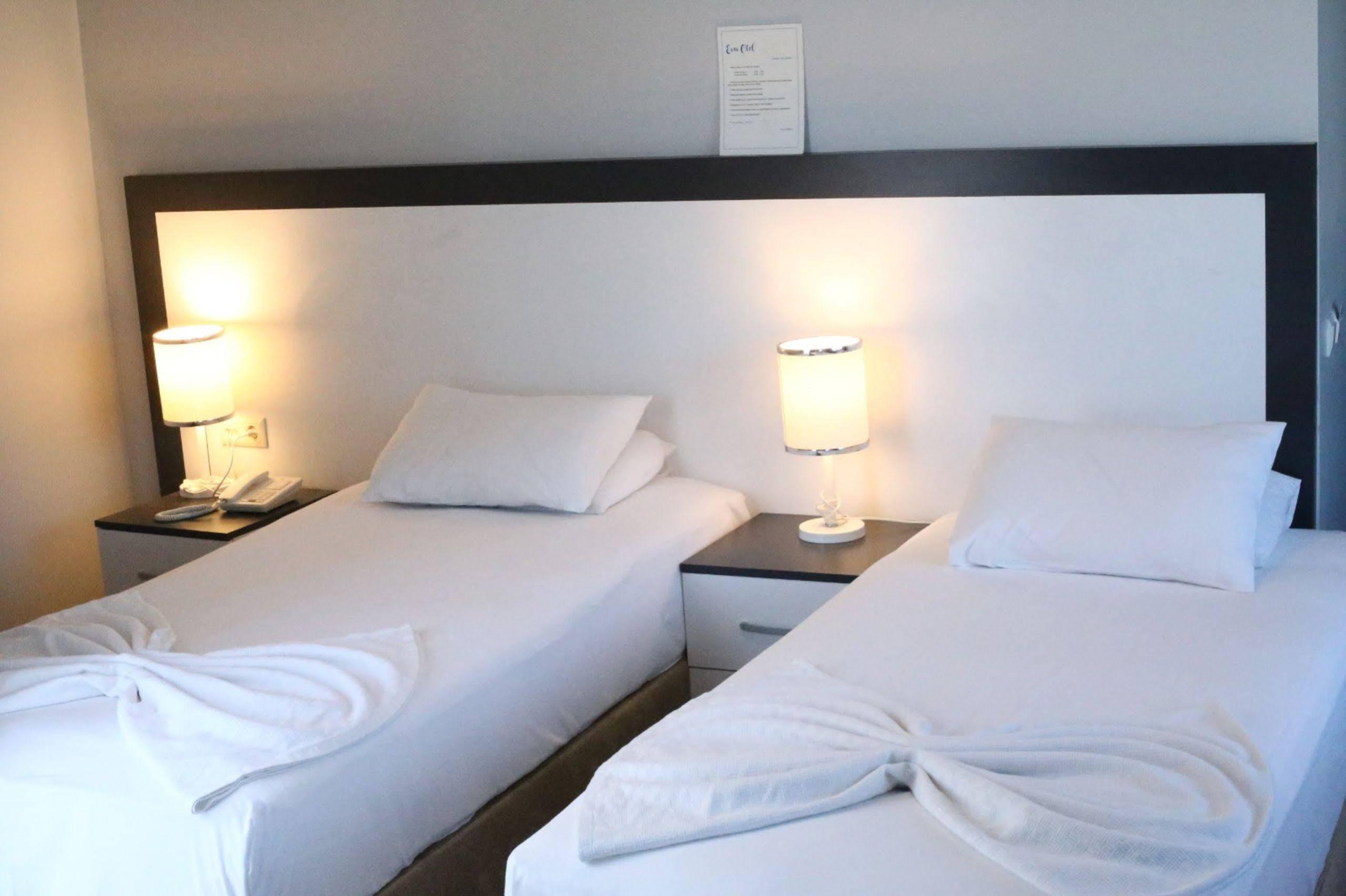 Eva Otel Tuzla Extérieur photo